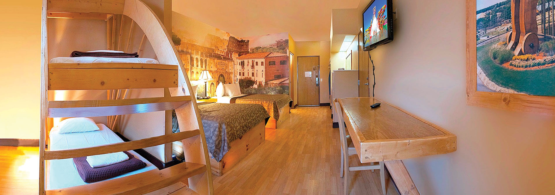 Hotel Rome Wisconsin Dells Lodging | Mt. Olympus Park Resort